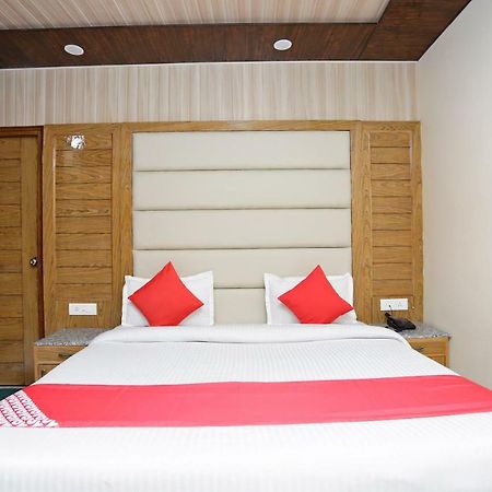 Oyo 39066 Hotel Star View Mussoorie Esterno foto
