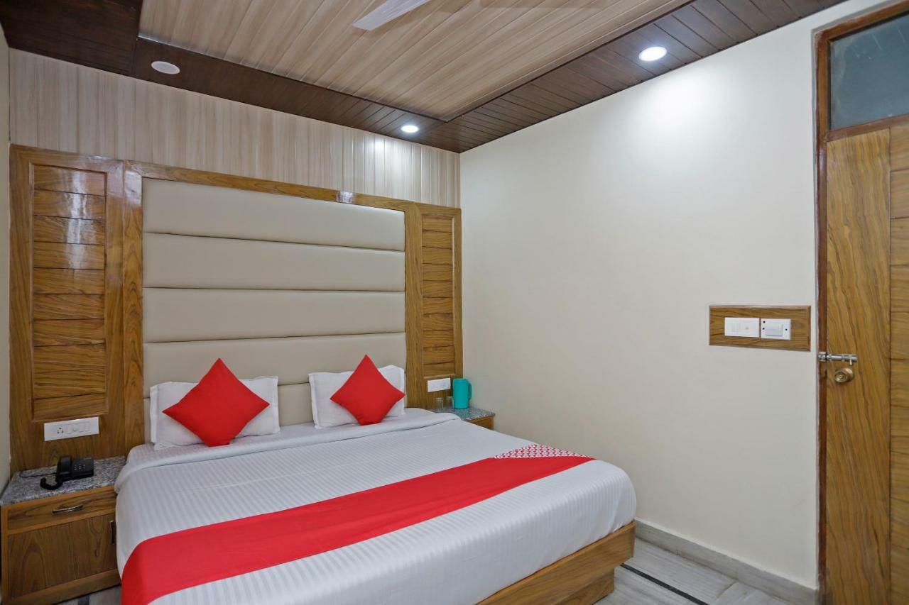 Oyo 39066 Hotel Star View Mussoorie Esterno foto