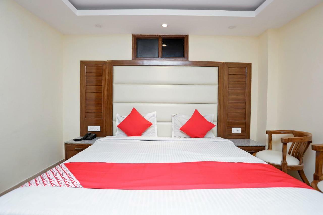 Oyo 39066 Hotel Star View Mussoorie Esterno foto