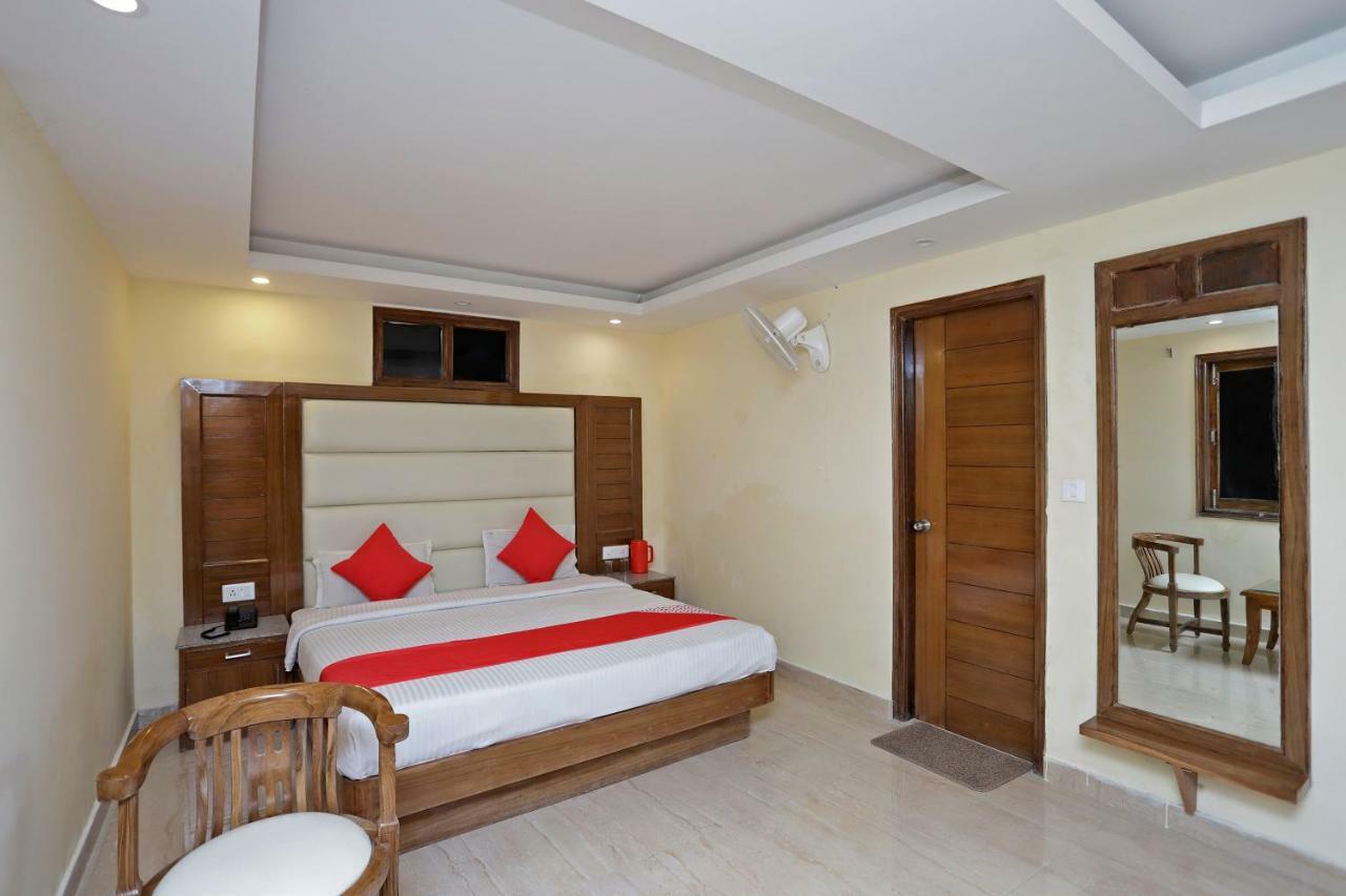 Oyo 39066 Hotel Star View Mussoorie Esterno foto