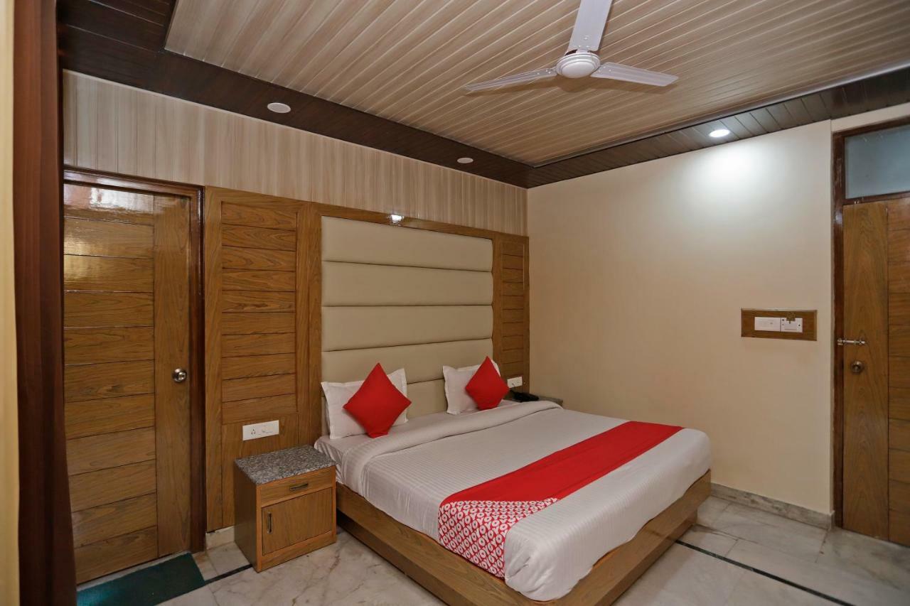 Oyo 39066 Hotel Star View Mussoorie Esterno foto